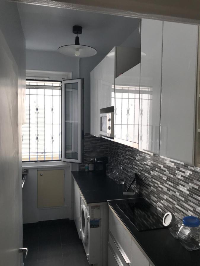 Superbe Proche De La Butte Montmartre Appartement Parijs